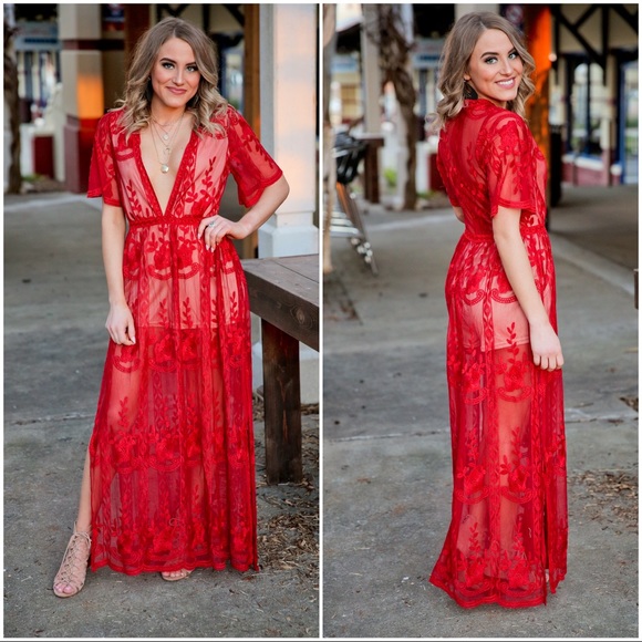 ✨LAST ONE✨Red lace romper maxi dress - Picture 2 of 2